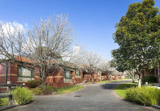 Park Avenue - Mount Waverley