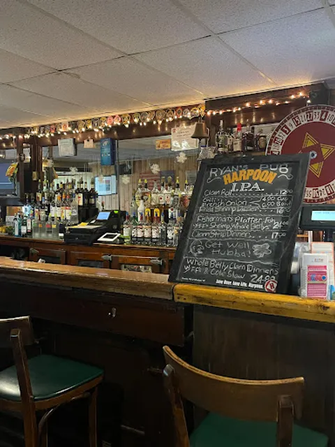 Ryan's Pub