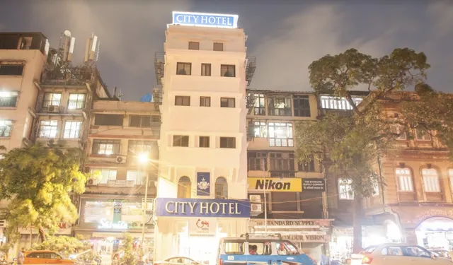 City Hotel