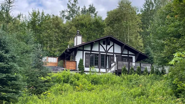 Chalet Charme Nord, Val David, CITQ 258930