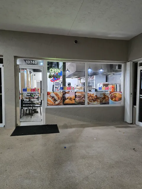 Mi Tricolor (Venezuelan Finest Food)