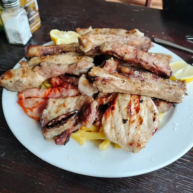 Café Bar Cervecería Belmonte