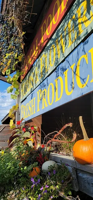 Tait Farm Harvest Shop & Greenhouse