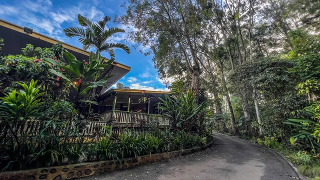 Pacific Gardens Hotel