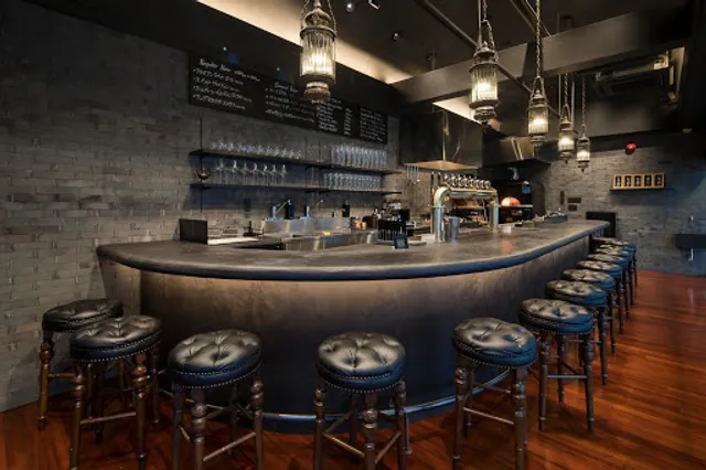 CARVAAN CRAFT BEER&GRILL-カールヴァーン-