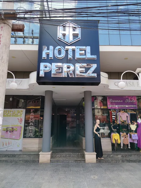 HOTEL PEREZ