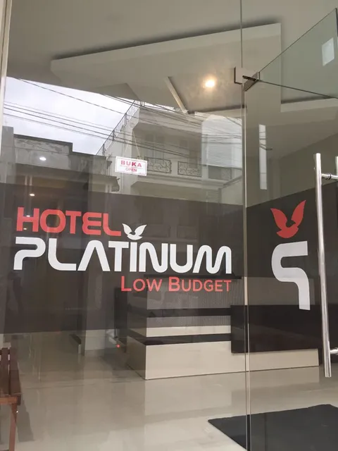 Hotel Platinum Low Budget