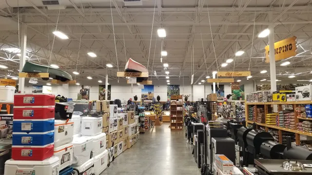Sportsman's Warehouse
