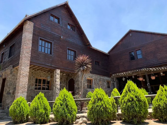 La Misión, Cabañas Eco-Rusticas