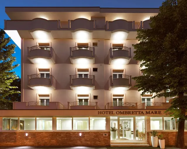 Hotel Ombretta Mare