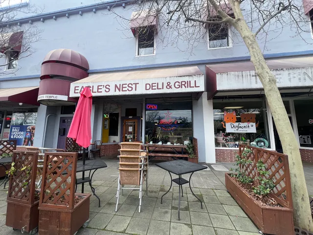 MoE's Eagles Nest Deli, LLC