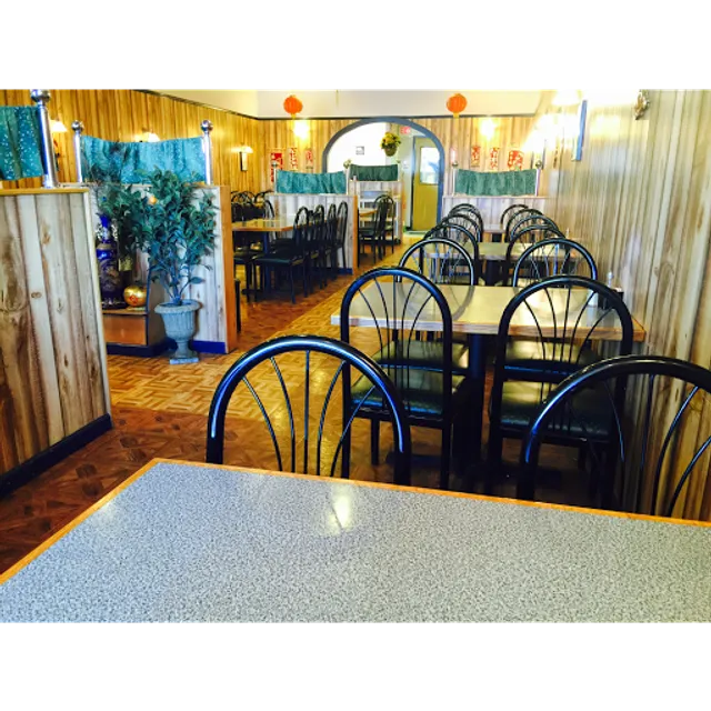 Dragon House Asian Cuisine(Chinese, Sushi & Pho)