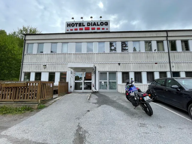 Hotel Dialog