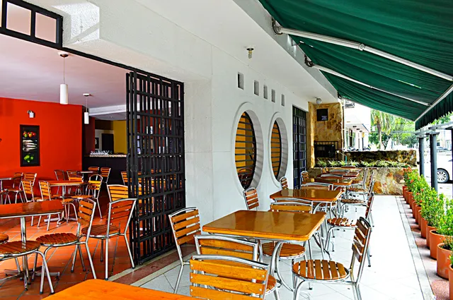 Apolo Restaurante Avenida Sexta