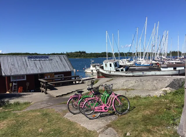 Sandvik Gästhamn & Camping