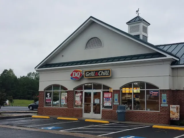 Dairy Queen Grill & Chill