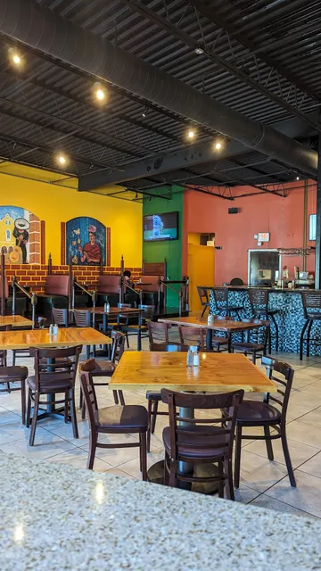 El Mexsal Bar & Grill