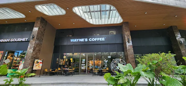 Wayne's Coffee Nguyễn Văn Hưởng