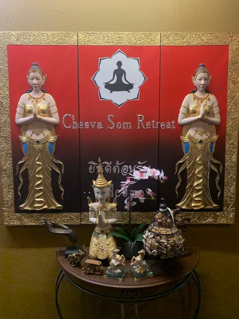 Cheeva Som Retreat Massage Houston