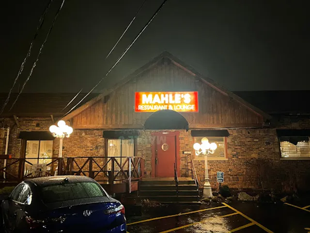 Mahle's Restaurant and Lounge