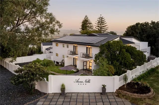 AnnaNella Boutique Hotel