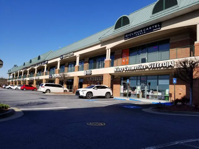 Missy Cosmetics At Pleasant Hill Rd