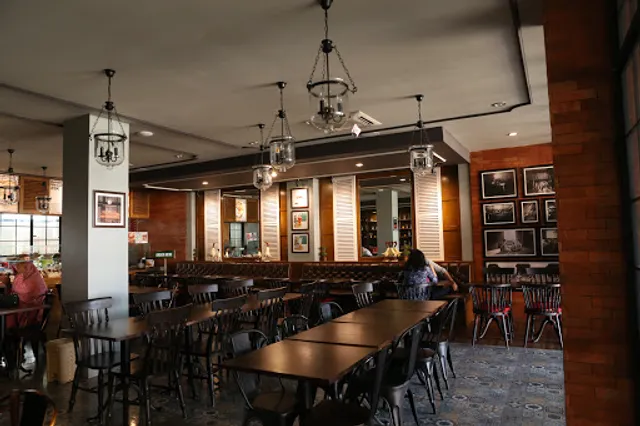 Kenes Bakery & Resto Gejayan