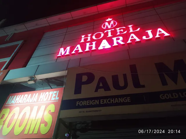 SPOT ON 46420 Hotel Maharaja