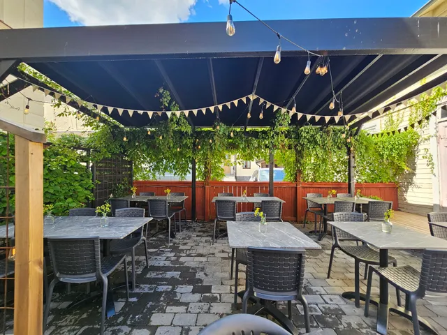 Han i Hörnet Bistro