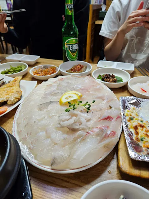 삼천포회초밥