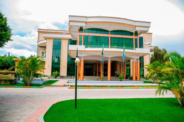 Eden highlands hotel