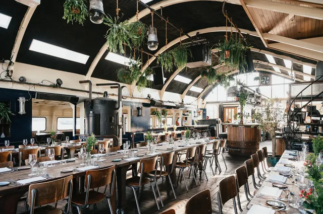 Restaurant Ferry - Food | Drinks | Events