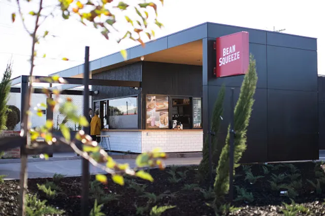 Bean Squeeze Thompson Rd