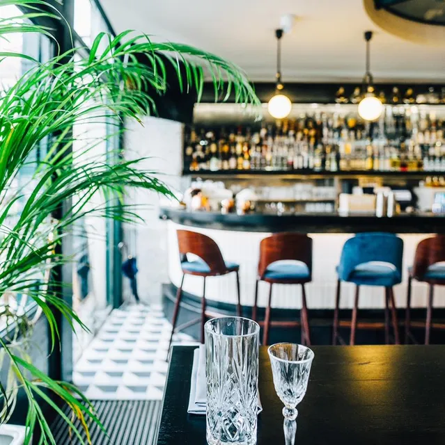 Scandale Royal Restaurant & Bar