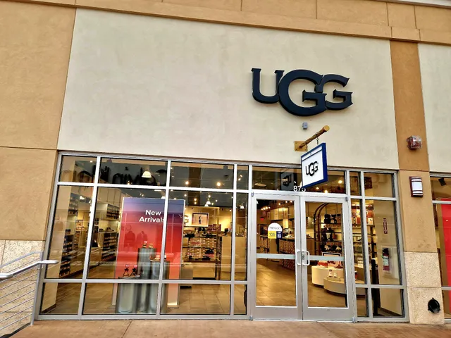 UGG National Harbor Outlet