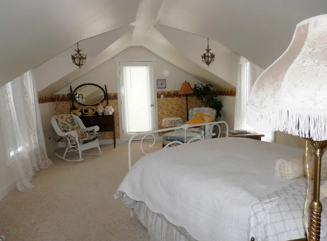 Airlie Farm Bed and Breakfast