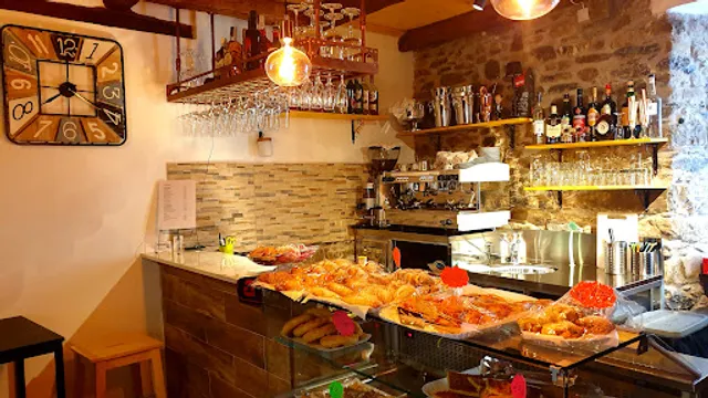 Pizzeria "IL CASTELLARO"