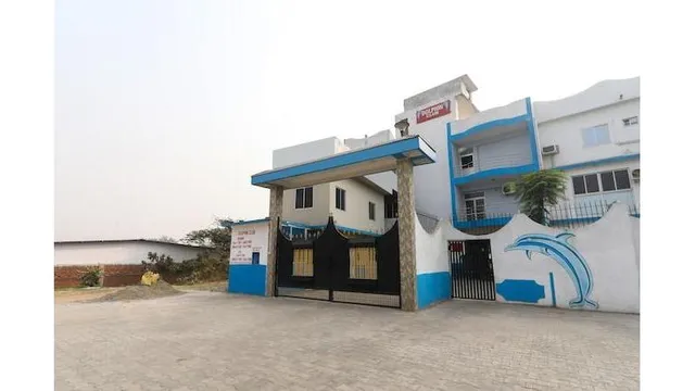 Collection O Dolphin Club & Resort