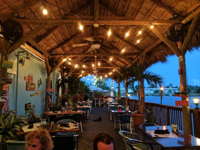 The Catch Seafood & Sushi