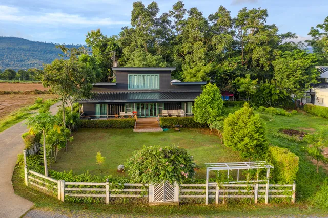 Barn House - Pet Friendly