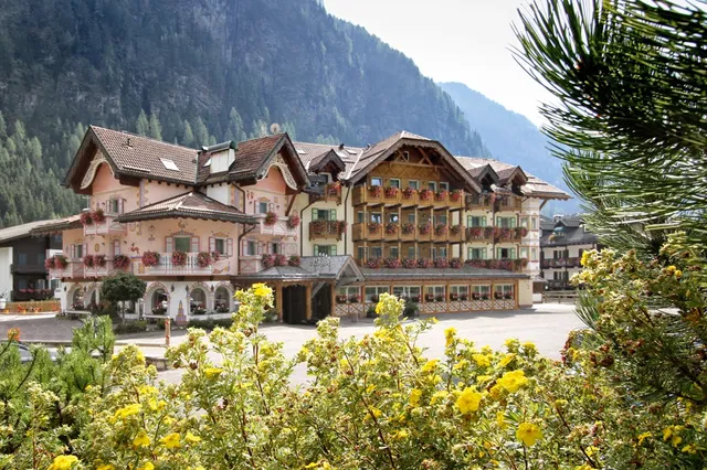 Hotel Gran Chalet Soreghes Vital