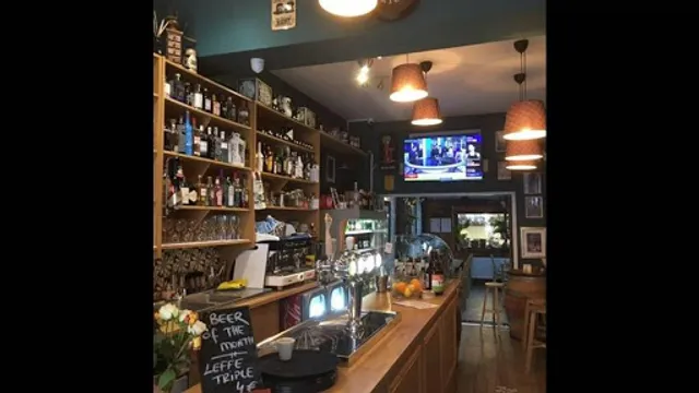 Uncle Richard’s Ixelles