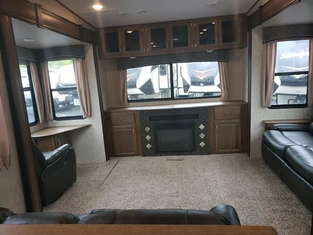 Gansen Auto & RV Sales Inc