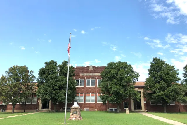 Admire Community Center