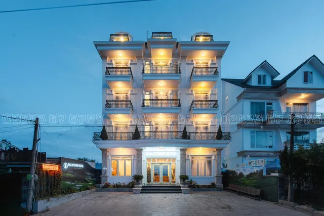 Dalat Roof Hotel