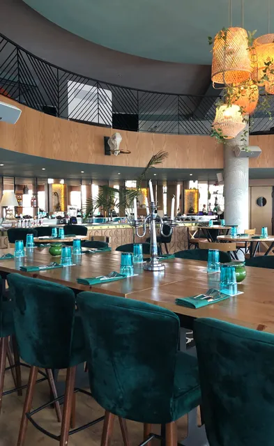 Maya Restaurant & Lounge