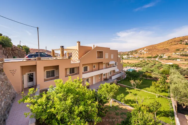 Διαμερίσματα Ελαιών