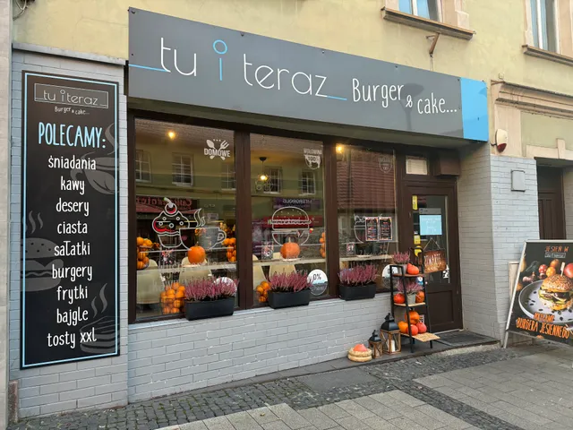 Tu i Teraz - Burger Pizza Cake