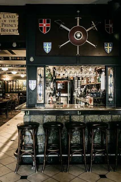 The Durham Castle Arms Pub