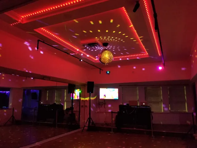 Upper Level Entertainment Hall